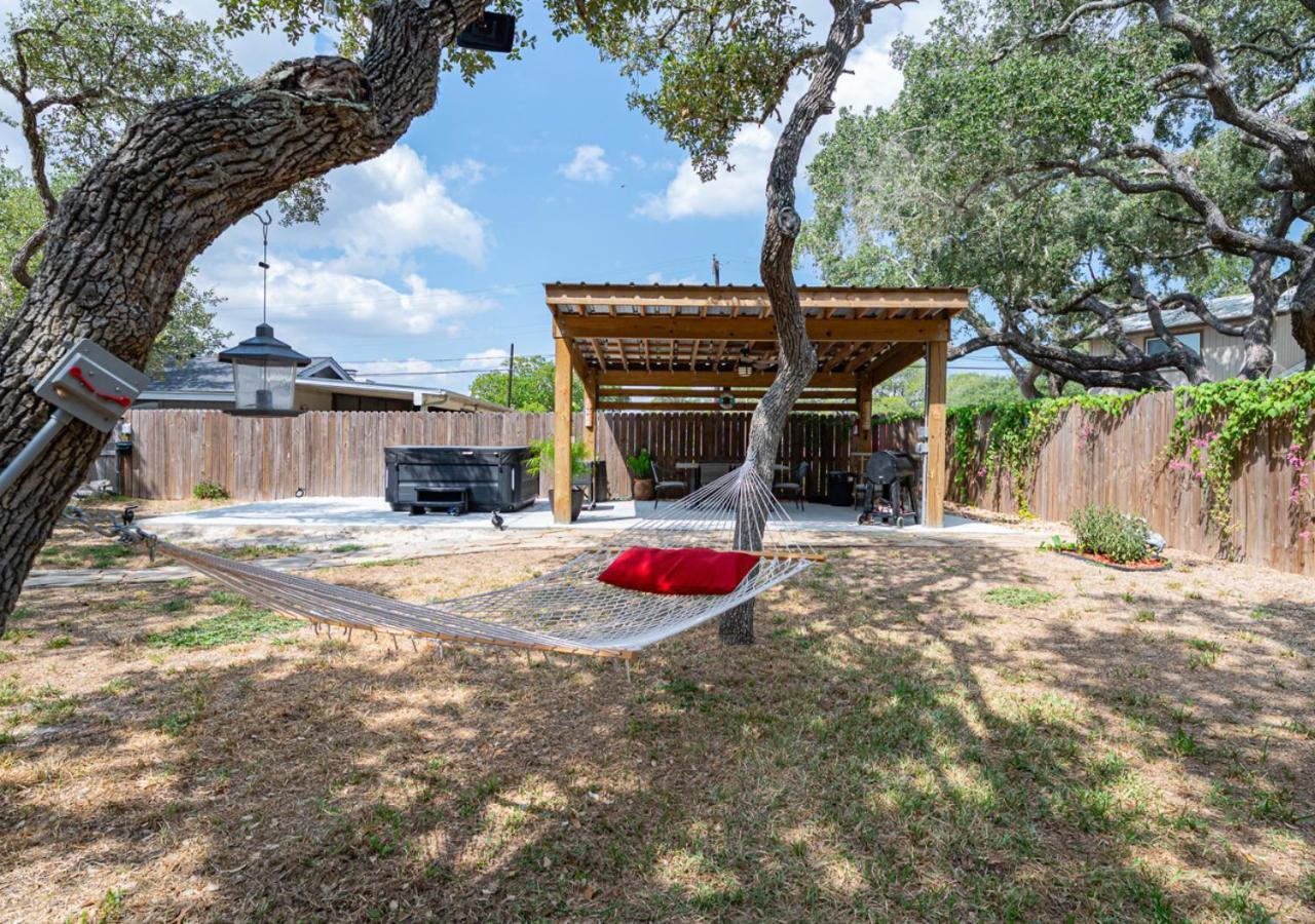 Knot Bay Haven, Dog Friendly, Hot Tub, Fenced Yard, Patio And Grill, 3 Br Rockport Exterior foto